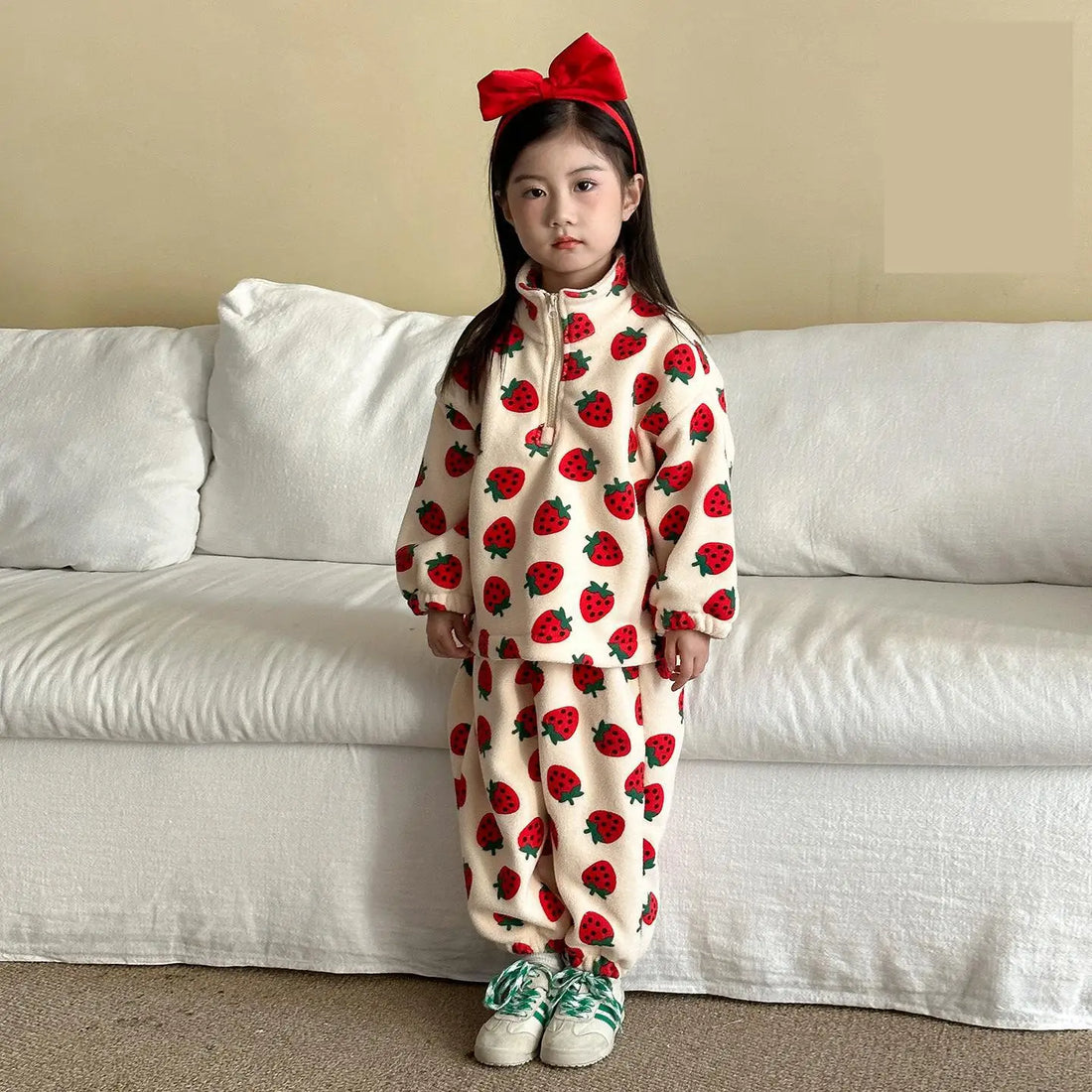 Two-Piece Set Kids Fleece Heart Sweatshirt and Pants